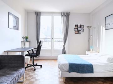 Spacious and comfortable room 15m² PA2