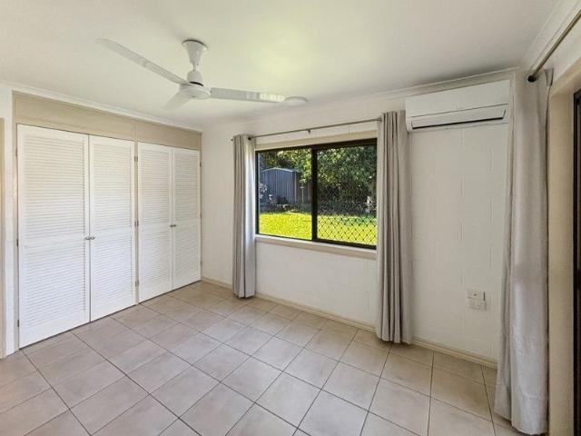 SPACIOUS AND BEAUTIFULLY PRESENTED UNFURNISHED FAMILY HOME IN THE HEART OF TRINITY BEACH!