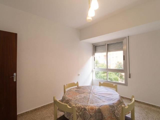 Spacious and Bright Apartment for Rent