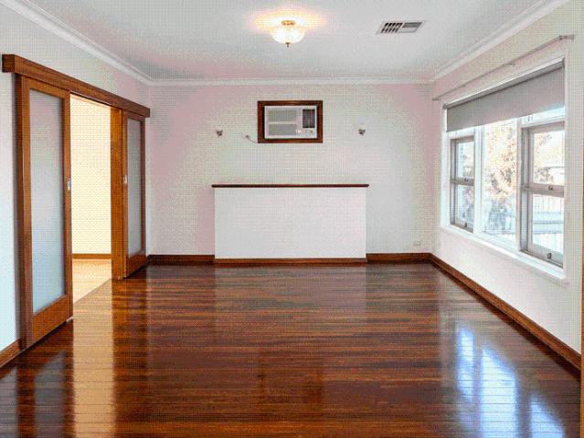 Spacious and bright home in great area