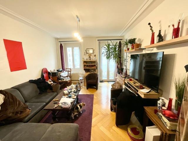 Spacious and bright 3 room apartment in La Chaux de Fonds