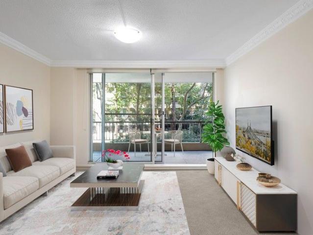 Spacious And Easy Care Living In A Sought after Address
