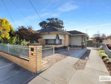 Spacious and Elegant in Enviable Locale