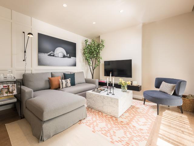 Spacious and elegant penthouse with terrace
