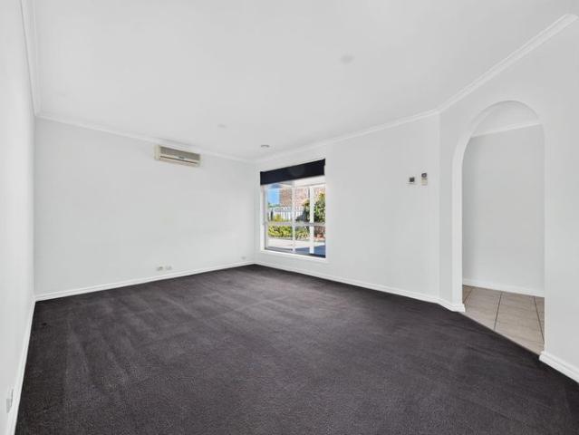 Spacious and Freshly Updated Home in a Convenient Altona Location