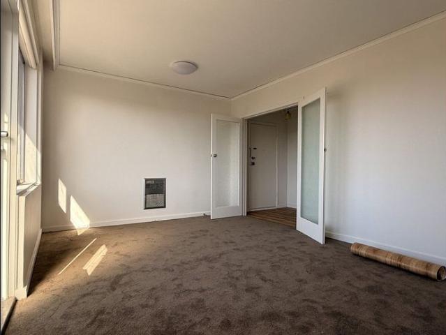 Spacious and Full of Natural Light