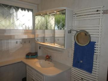 Spacious and fully equipped apartment in northern Cologne, Koln Amsterdam Apartments for Rent