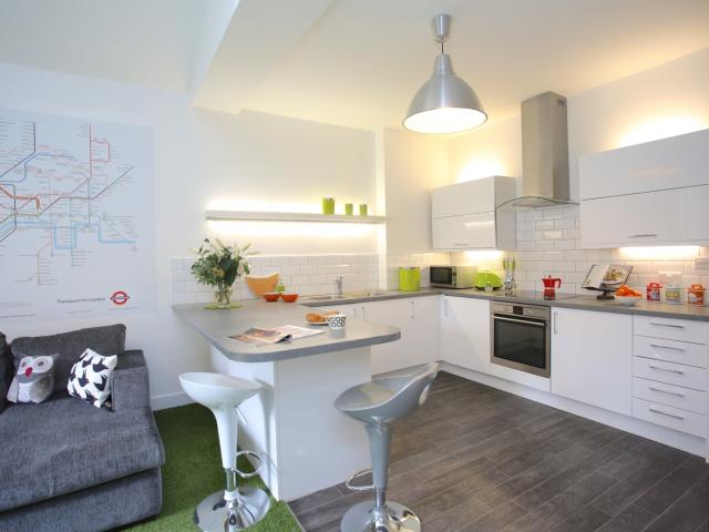 Spacious and Fully Furnished Studio with All Bills Included Available Now at London Road!