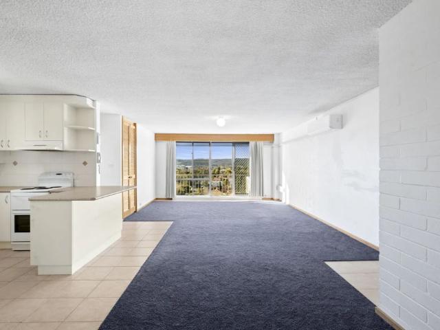 Spacious and Light Filled Two Bedroom Unit in Peaceful Crestwood