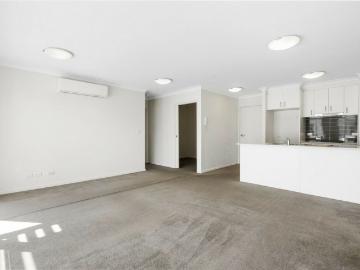 Spacious and Light Filled with Study