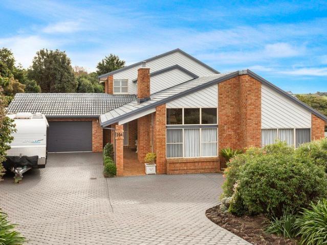 Spacious and Light Filled with Sweeping Views!
