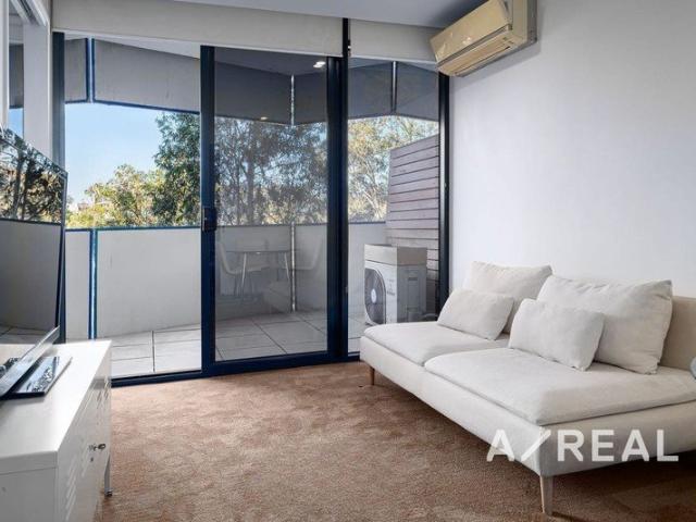 Partially Furnished Spacious and Light Filled 2 Bedroom Apartment for Rent in the Sienna Complex