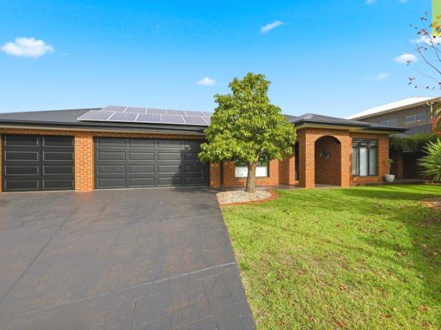 Spacious and Luxurious living