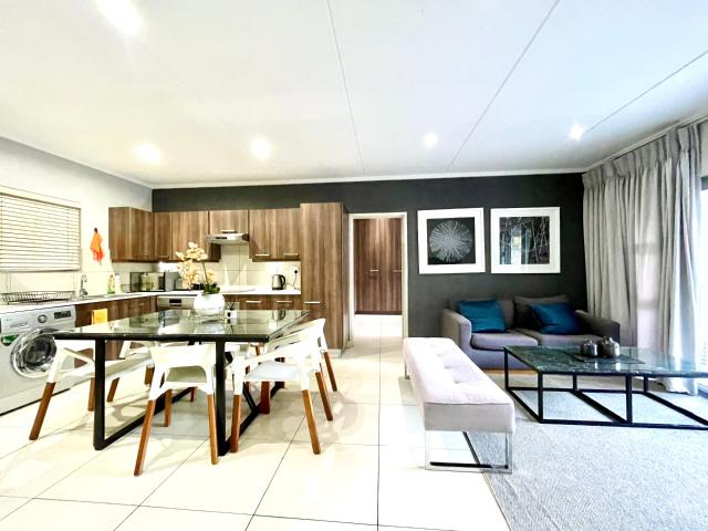 Spacious and Modern Apartment In Sandton!