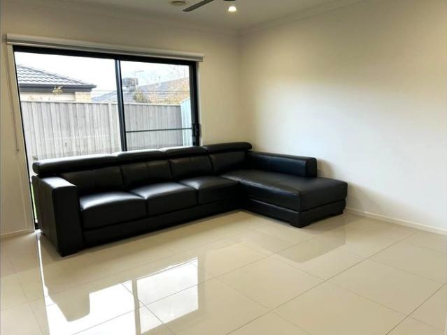 Spacious and Modern Family Living in Ramleigh Estate!