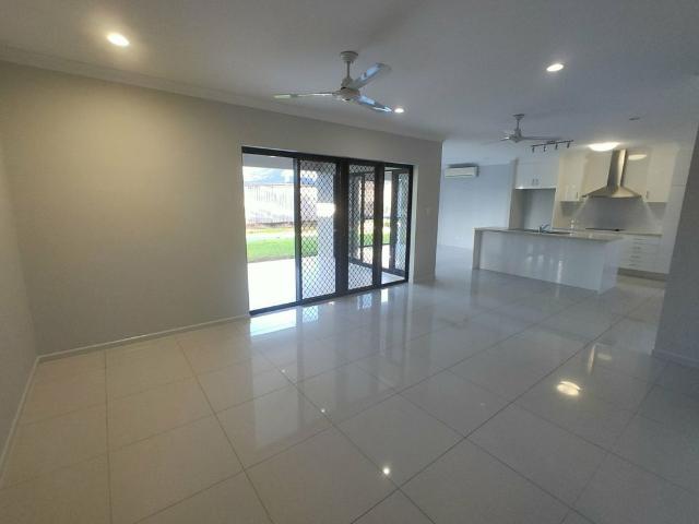 SPACIOUS AND MODERN HOME!