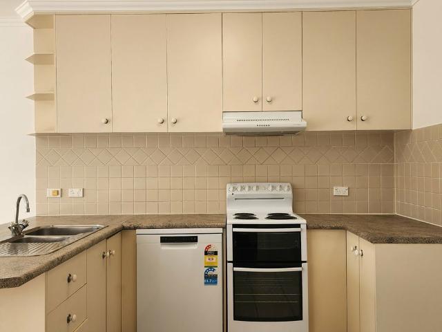 SPACIOUS AND MODERN!