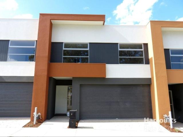 Spacious and Modern 3 Bedroom Home in Epping