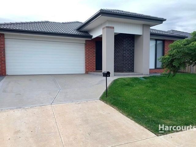 Spacious and Modern 3 Bedroom Home in Wollert