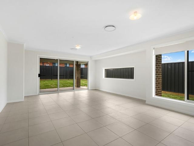 SPACIOUS AND MODERN
