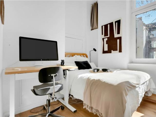 Spacious and Minimalistic Apt in West Berli, Berlin Amsterdam Apartments for Rent