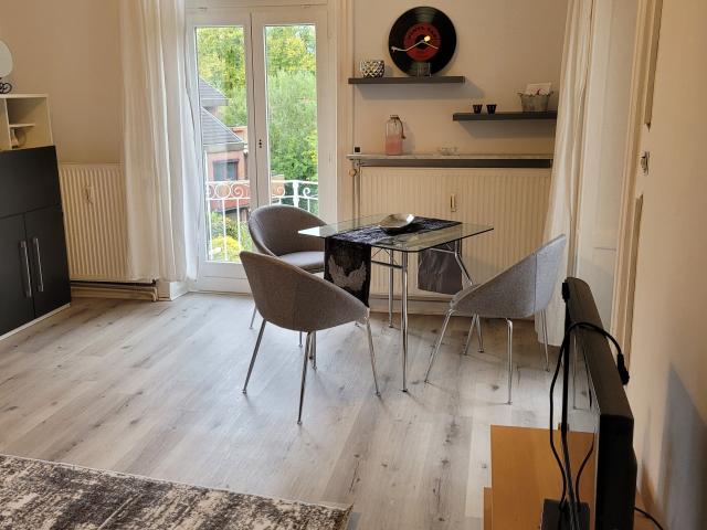 Spacious and new home in popular area