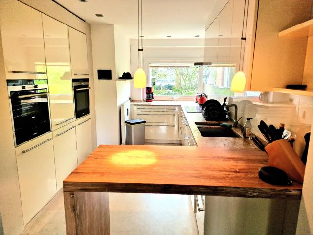 Spacious and newly renovated apartment Poppenbuttel