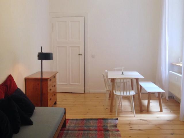 Spacious and neat apartment located at Richardplatz in Neukölln, Berlin Amsterdam Apartments for Rent
