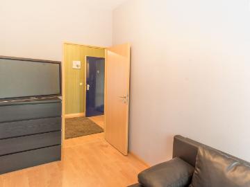 Spacious and nice apartment in Tegel, Berlin Amsterdam Apartments for Rent
