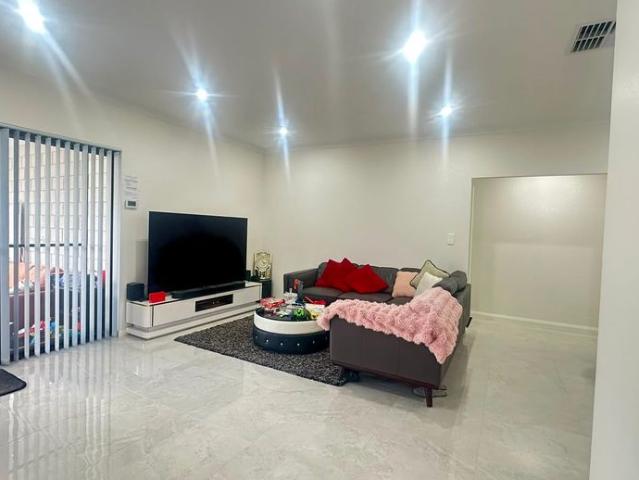 Spacious and secured Family Home. 2026 Built. Only 10KM to Perth Airport