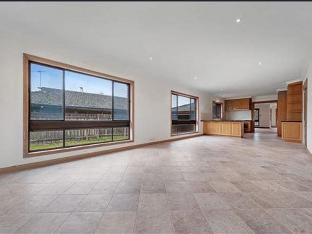 Spacious and Simple!