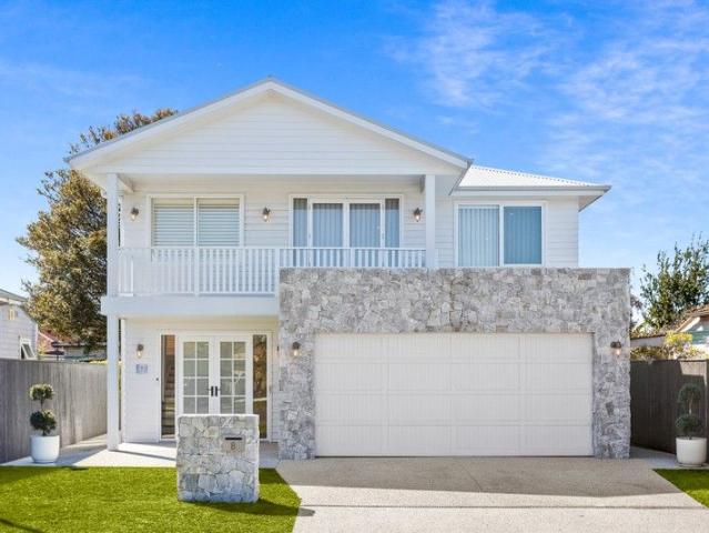Spacious and spectacular family entertainer