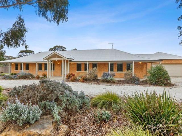 Spacious and Stylish Family Home