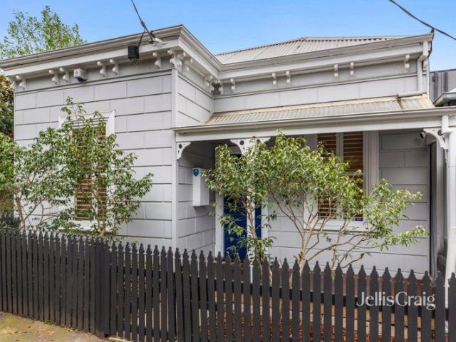 Spacious and Stylish Living in Sought After Richmond Hill