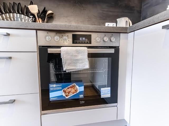 Spacious and quiet flat with nice neighbours Wien, Vienna Amsterdam Apartments for Rent