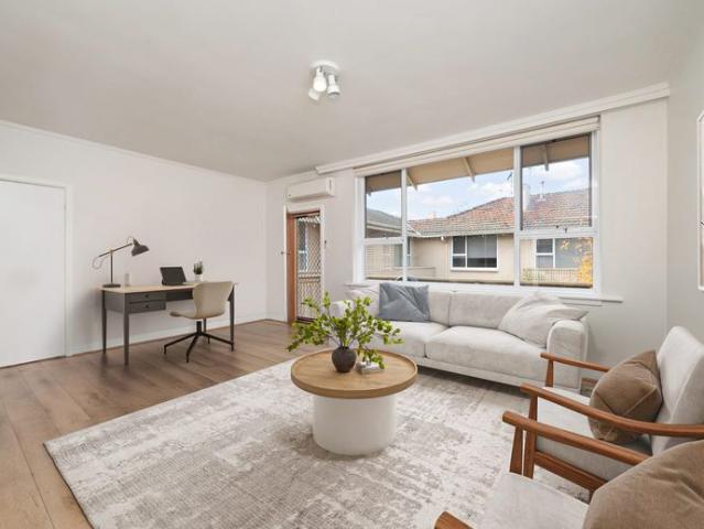 Spacious and Refreshed The Ultimate Bayside Bliss!
