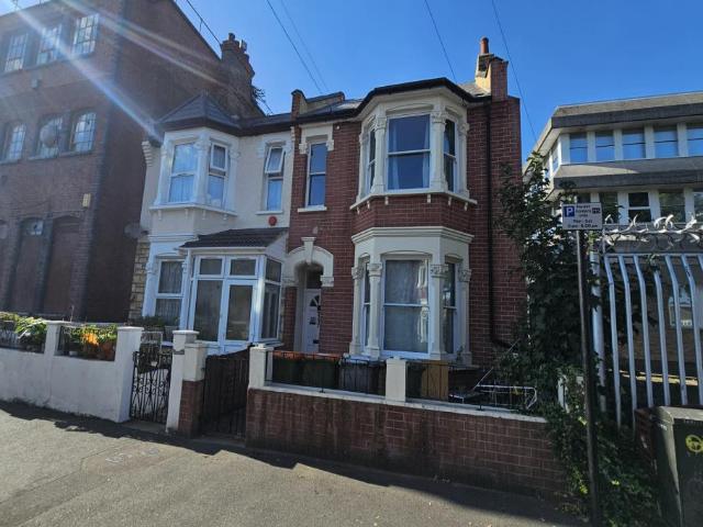 Spacious and well maintained three bedroom first floor flat arranged over two floors, located in E6