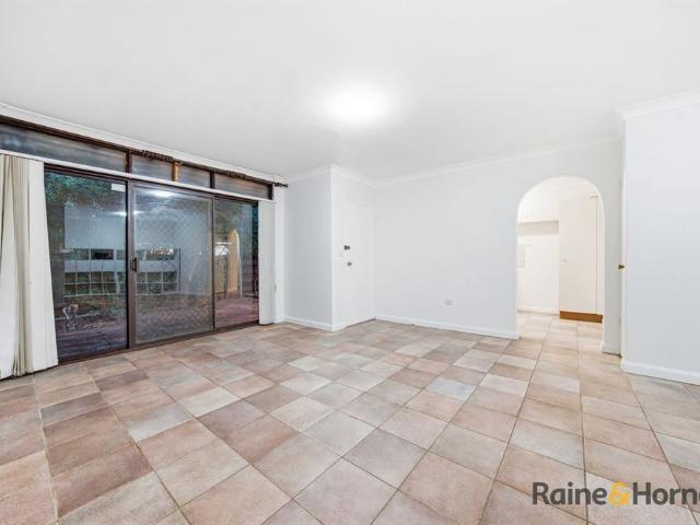Spacious and well maintained 2 bedroom, 1 bathroom apartment with 1 secure car space available for rent