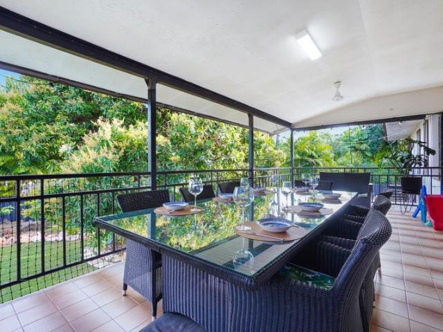 Spacious and unique 3 bedroom upstairs residence