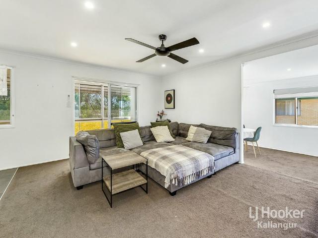 Spacious and Versatile Family Home in Convenient Kallangur Location