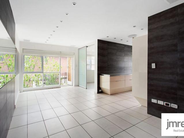 Spacious Apartment