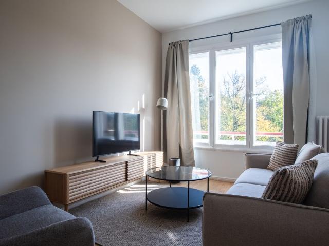 Spacious apartment close to park, Berlin Amsterdam Apartments for Rent