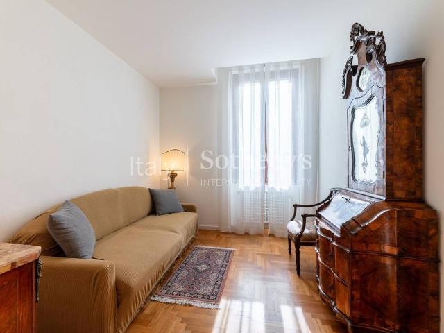 Spacious apartment a few steps from the Verona Arena