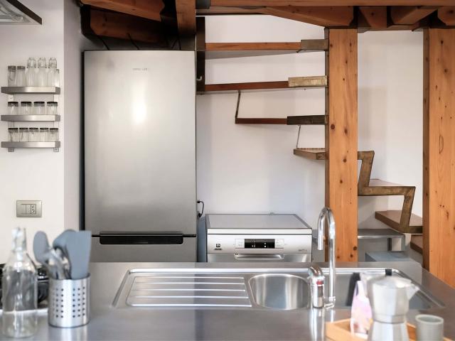 Spacious apartment district Isola, Milan