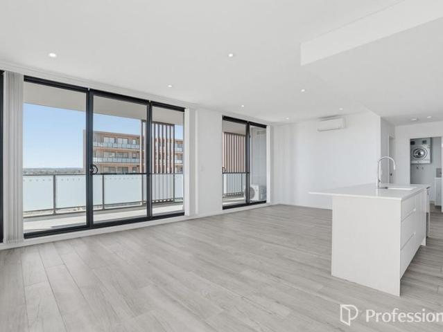 Spacious Apartment Filled with Natural Light