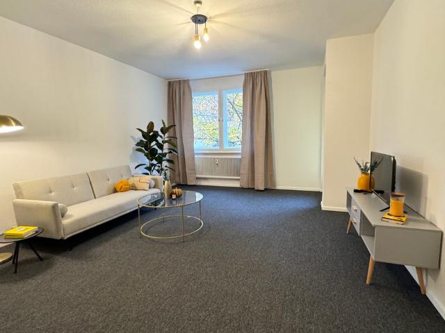 Spacious apartment in central Berlin, perfect for couples or WG, Berlin Amsterdam Apartments for Rent