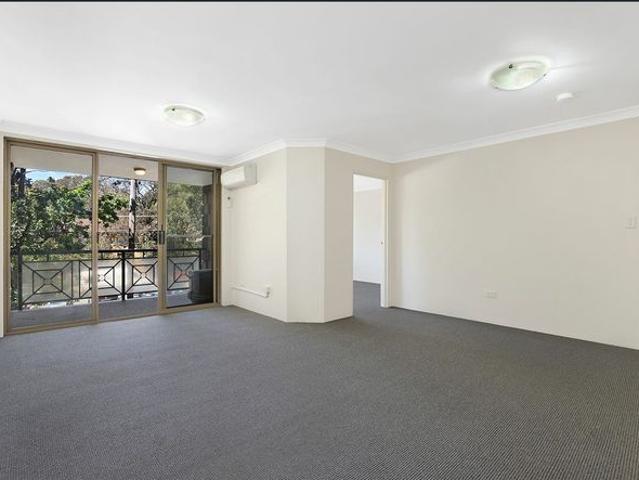 Spacious Apartment in a Convenient Location
