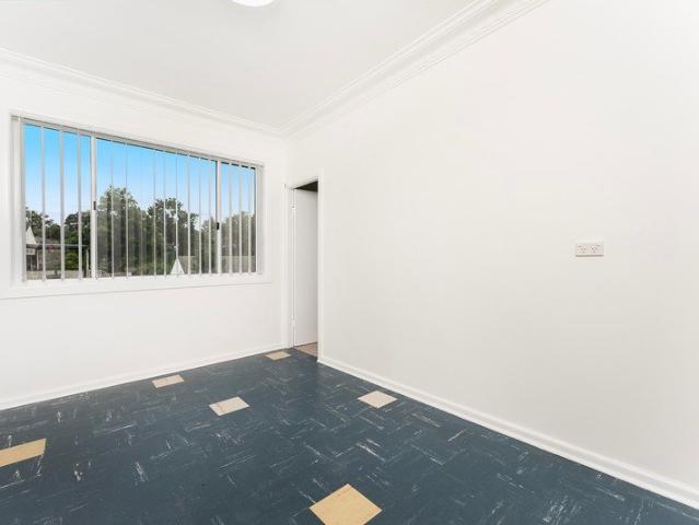 Spacious Apartment in a Convenient Location