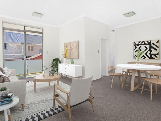 Spacious Apartment in a Prime Bellevue Hill Location