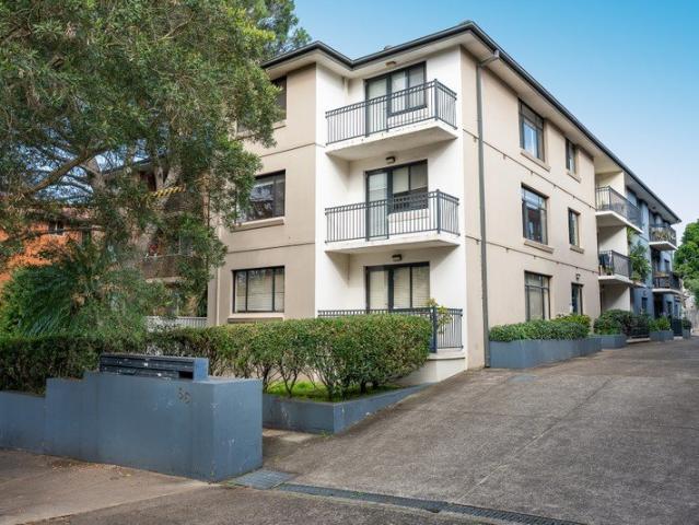 Spacious Apartment in a Prime Stanmore Setting
